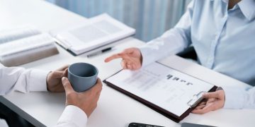 Foreign Investors Return to Emerging Markets as U.S. Growth Shows Signs of Slowing